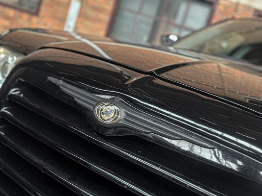 Chrysler 300C HEMI 5.7 V8 340PK 2005 