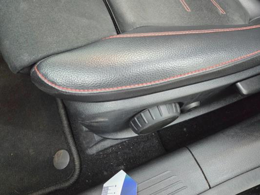 Mercedes-Benz A 220 Premium Plus 190pk 2019 A-klasse, T-192-LD