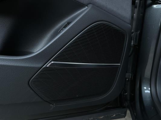 Audi Q8 55 TFSIe Quattro 3.0 V6 S-Line -NIEUW- 394PK 2025 Plug-In Hybrid (Fabrieksgarantie)