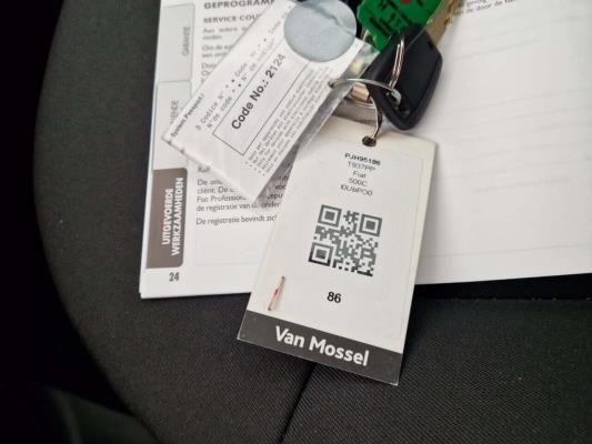 Fiat 500 C HYBRID Dolcevita 1.0 69pk 2023, T-937-PP