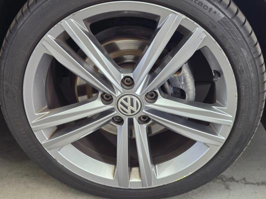 Volkswagen Golf Highline Business R 1.5 TSI 150pk 2018, X-726-KS