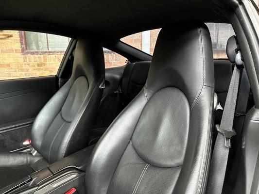 Porsche 911 Carrera 3.6 997 Coupé 325pk 2004 Youngtimer