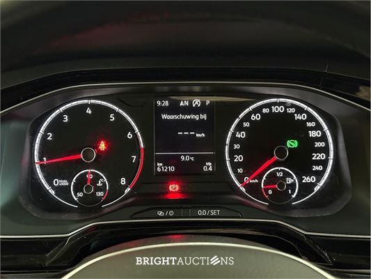 Volkswagen Polo Highline R Panodak 1.0 TSI 95pk 2021 (Origineel-NL), L-132-XK