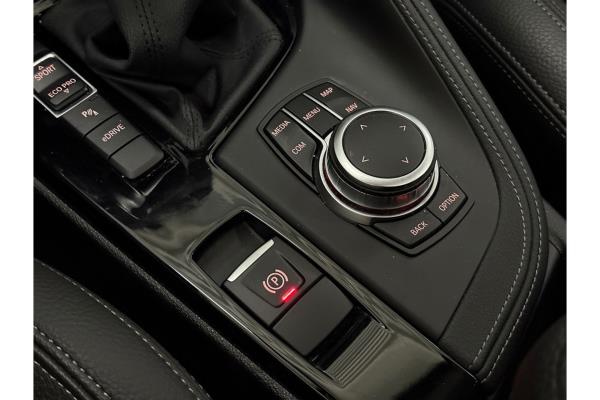 BMW X1 xDrive25e eDrive Edition 220pk 2022 (Origineel-NL), P-724-PG