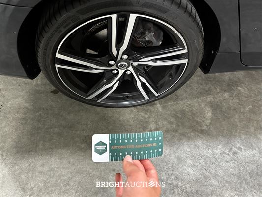 Volvo V90 2.0 T5 Momentum 254pk 2017, PJ-218-K