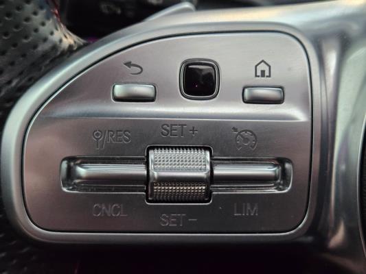 Mercedes-Benz A180 Business Solution AMG 136pk 2021 A-klasse, S-947-SB