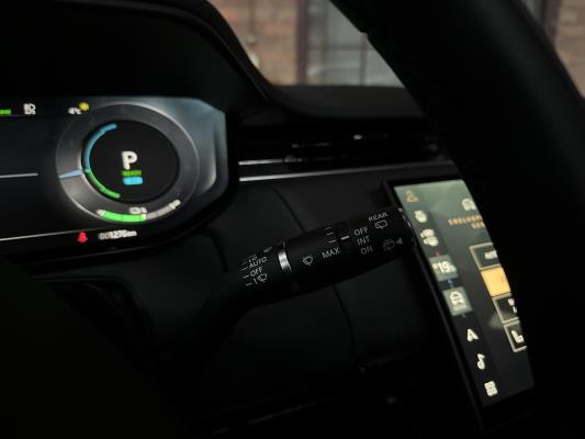 Land Rover Range Rover Sport P460e Dynamic SE Black Pack 3.0 460PK 2025, JBB-60-B