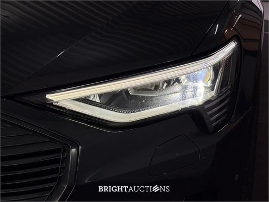 Audi e-tron 55 Advanced edition Plus Quattro 95 kWh 2022 (Origineel-NL), R-522-GX