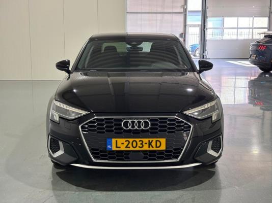 Audi A3 Limousine 30 Business edition TFSI 110pk 2021 (Origineel-NL), L-203-KD