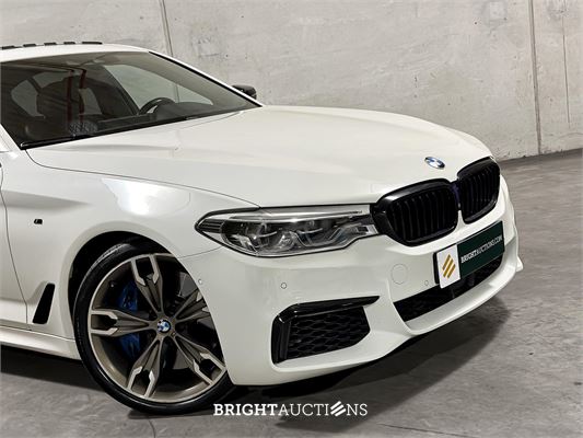 BMW M550i xDrive High Executive 462pk 2018 5-serie, KKP-44-R