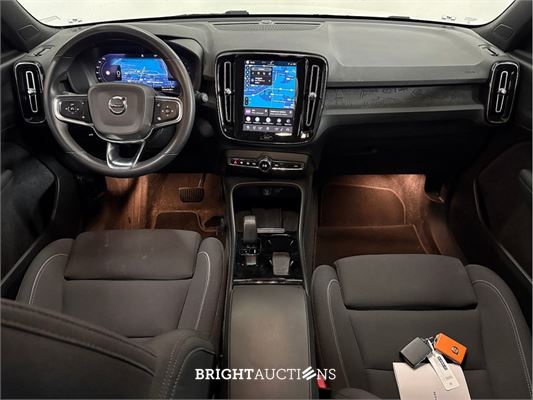 Volvo XC40 Single Motor Core 69 kWh 2024 (Origineel-NL), X-090-PJ