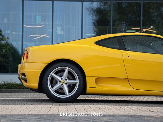 Ferrari 360 3.6 V8 Modena F1 400pk 1999, 51-RP-XZ