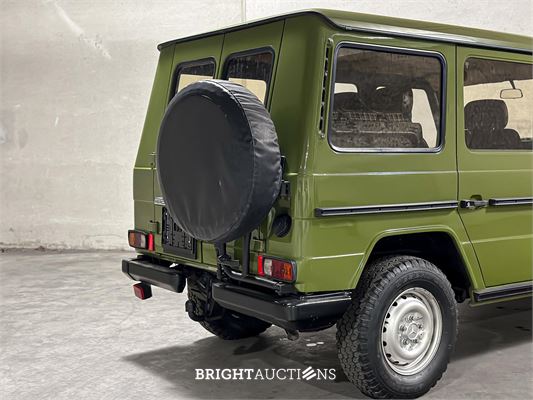 Mercedes-Benz 280 GE Station 2.7 6-cilinder G-klasse 156pk 1981, 12-PLF-5 9- persoons