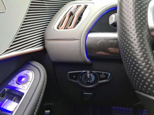 Mercedes-Benz EQC 400 Business Solution 4MATIC 80 kWh 408pk 2021 (Origineel-NL) EQC-Klasse, L-443-VK