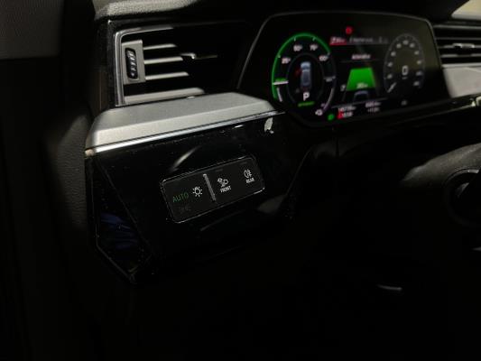 Audi e-tron Sportback 55 Quattro Business Edition 95 kWh 408pk 2020 (Origineel-NL + 1e Eigenaar), K-592-GL