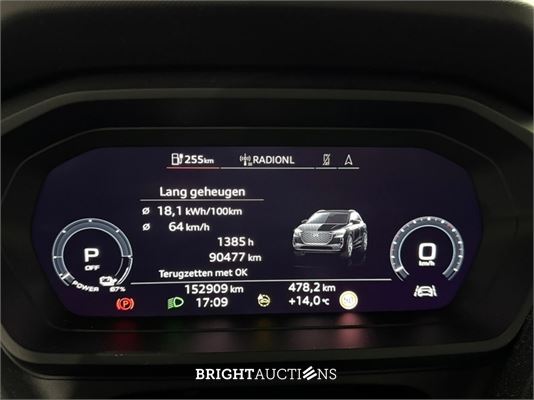 Audi Q4 e-tron 40 Launch edition Advanced 77 kWh 204pk 2021 (Origineel-NL), N-414-FZ