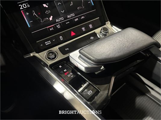 Audi e-tron 55 edition Quattro 95 kWh 408pk 2022 (Origineel-NL), R-329-SF