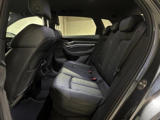 Audi e-tron 55 Quattro S Edition 95 kWh 408pk 2022 (Origineel-NL+1e eigenaar), R-708-BR