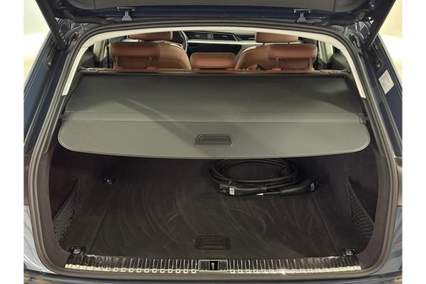 Audi Q8 e-tron 50 Advanced Edition Quattro 95 kWh 340pk 2023 (Origineel-NL), T-481-TT