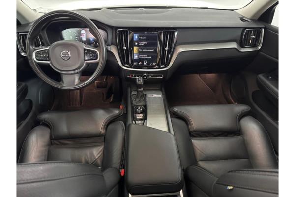 Volvo V60 Cross Country Pro 2.0 AWD 190pk 2020 (Origineel-NL), G-715-ZL