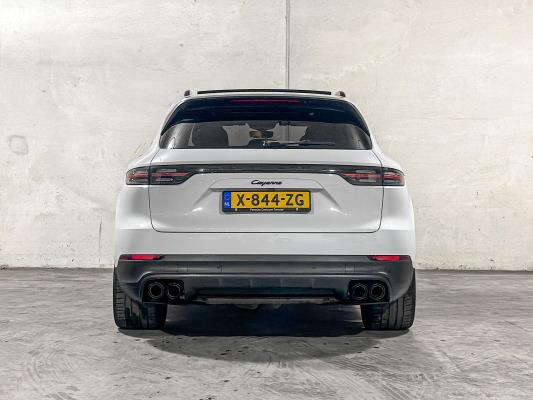 Porsche Cayenne 3.0 E-Hybrid Platinum Edition 462pk 2022, X-844-ZG