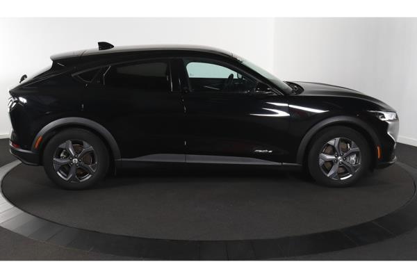 Ford Mustang RWD 75 kWh 2021 (Origineel-NL), N-352-BB