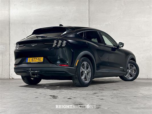 Ford Mustang Mach-E RWD 75 kWh 258pk 2021 (Origineel-NL + 1e eigenaar), L-877-NL