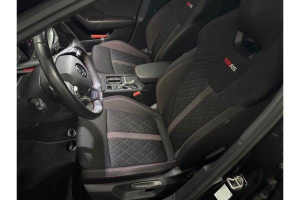 Škoda Octavia Combi RS iV PHEV Business 1.4 TSI 258pk 2021 (Origineel-NL), N-280-KK