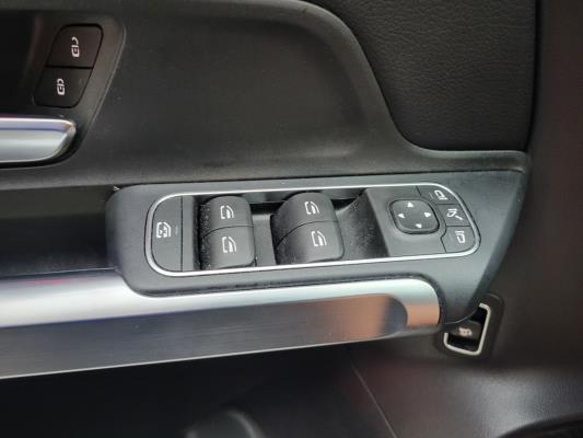 Mercedes-Benz EQB 25067 BusinesS-Line 7p 67 kWh 190pk 2023 (Origineel-NL) EQB-Klasse, S-406-SL