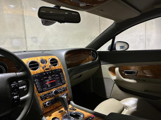 Bentley Continental GT 6.0 W12 uit 2004, 560 hp, 43-NV-TN youngtimer