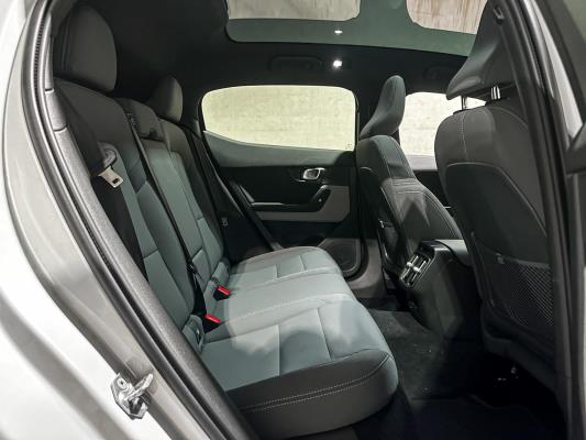 Polestar 2 Long Range Dual Motor Launch Edition 78kWh 408pk 2020 (Origineel-NL + 1e eigenaar), J-114-VK