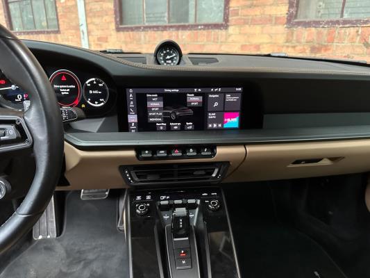 Porsche 911 Carrera S 3.0 992 Sport-Chrono 450pk 2020 Cabriolet, HXJ-59-P