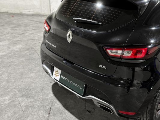 Renault Clio 1.6 R.S. Trophy 220pk 2015, K-787-PD