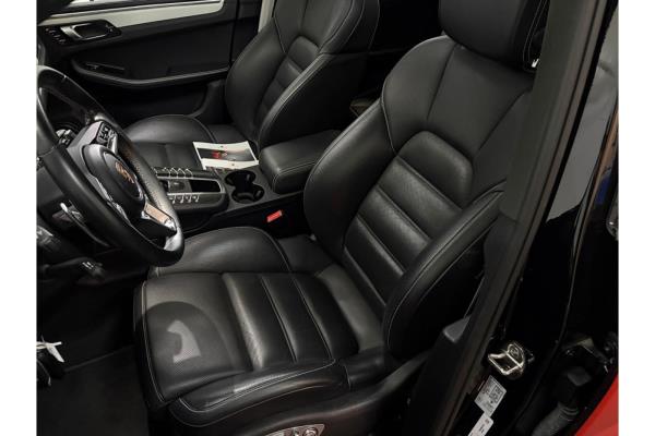 Porsche Macan GTS 2.9 380pk 2021 (Origineel-NL), K-562-NV