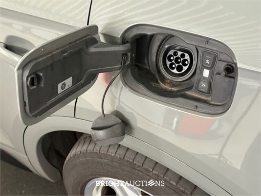 Audi Q5 50 TFSI e S edition 408pk 2022 (Origineel-NL), R-409-BV