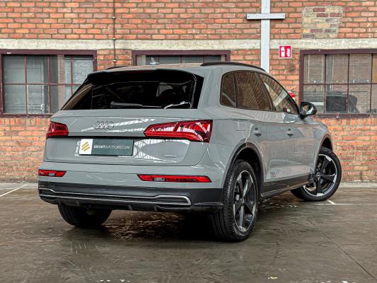 Audi Q5 2.0 TFSI Quattro Sport S Line Black Edition 252pk 2018 (Origineel-NL + 1e Eigenaar), TT-931-B