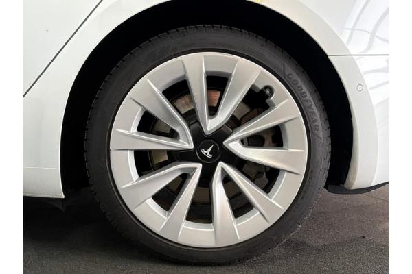 Tesla Model 3 Standard RWD Plus 60 kWh 238pk 2021 (Origineel-NL), N-008-RP