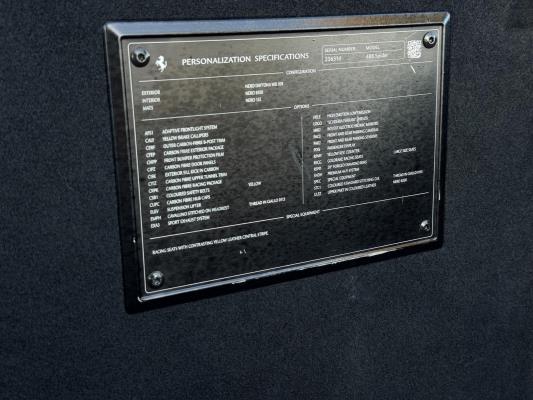 Ferrari 488 Spider HELE 3.9 V8 -Full Carbon- 670pk 2018, GFG-98-P
