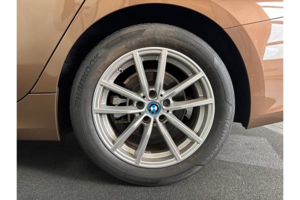 BMW 318d Executive Edition 149pk 2020 (Origineel-NL) 3-Serie, H-646-LJ