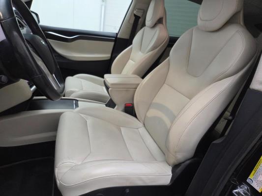 Tesla Model X 418pk 2018 (Origineel-NL), ST-448-X