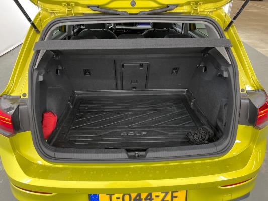 Volkswagen Golf 1.5 eTSI mhev life business 96kW -7 aut 1.5 DSG 131pk 2023 (Origineel-NL), T-044-ZF