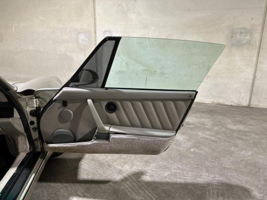 Porsche 911 Carrera 4 3.6 -automaat- 250 pk 1990