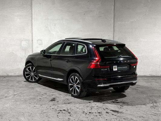 Volvo XC60 2.0 T6 Plug-in hybrid AWD Core Bright 253pk 2027 (Origineel-NL+1e eigenaar), S-190-RP