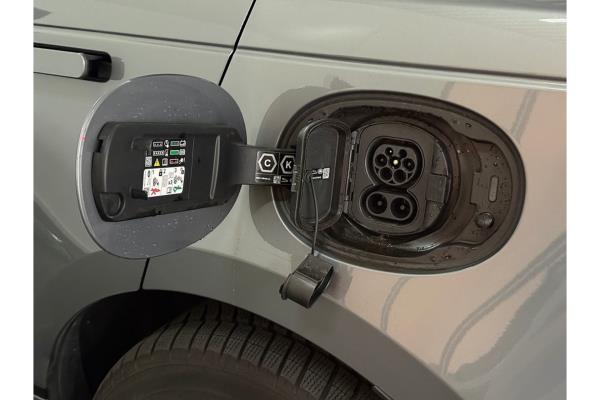 Land Rover Range Rover Velar P400e Dynamic HSE PHEV 2.0 AWD 443pk 2024 (Origineel-NL), Z-139-HJ