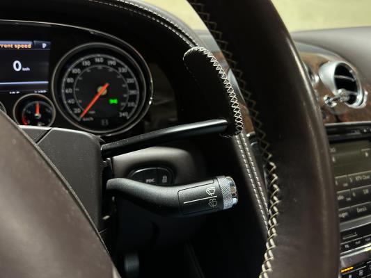 Bentley Continental GTC 4.0 V8 507pk 2013