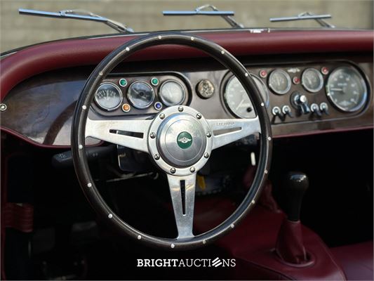 Morgan Plus 8 4.0 V8 190pk 2001, P-992-JB