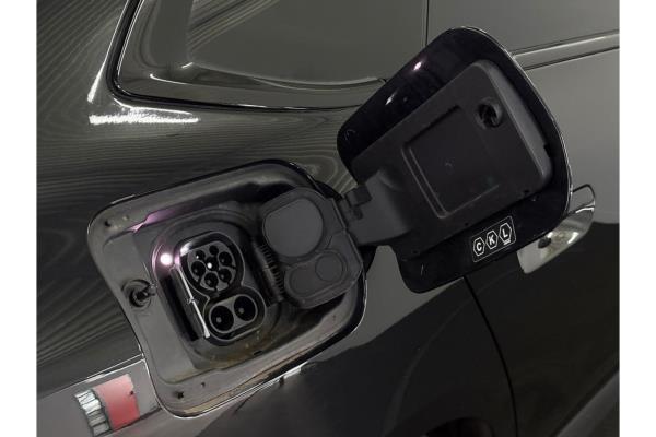 BMW i4 eDrive40 High Executive 84 kWh 340pk 2022 (Origineel-NL), P-888-HD