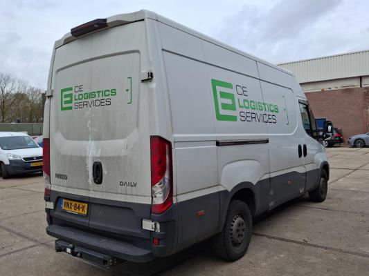 Iveco Daily 35S14V 2.3 352L H3 137 pk 2022, VNX-84-K