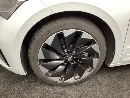 Škoda Enyaq iV 80 Sportline 204pk 2022 (Origineel-NL), P-620-FL
