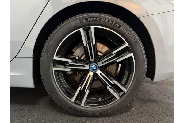 BMW 320e Touring M-Sport 272pk 2023 (Origineel-NL) 3-Serie, S-176-KP